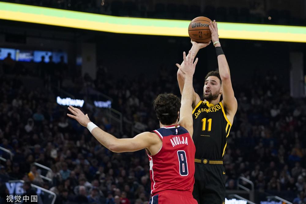 年轻球员的 年轻球员的