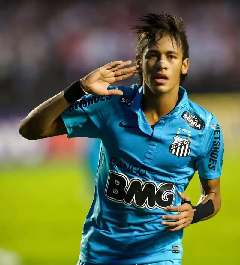 大马羽球超级1000赛 ｜ 未能保住大马混双争冠希望 杰蔚4强不敌凤凰组合.