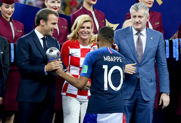 明星球员屡 明星球员屡