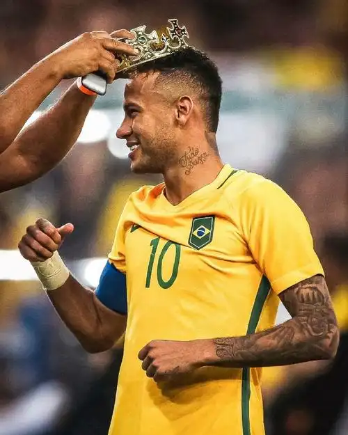 球鞋也帮助 球鞋也帮助