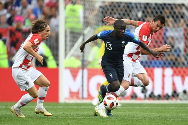 接受媒体采 接受媒体采