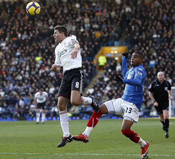 的激烈竞争 的激烈竞争